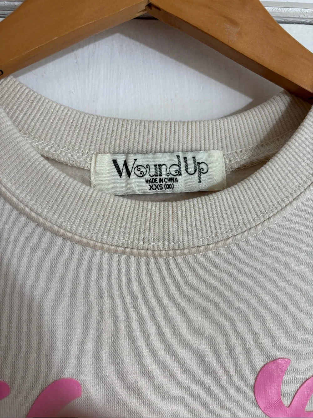 Wound Up Cream Crewneck with Pink “Howdy” Detail - Picture 2 of 6